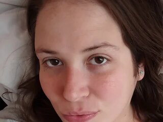 023thickandjuicy07's Headshot