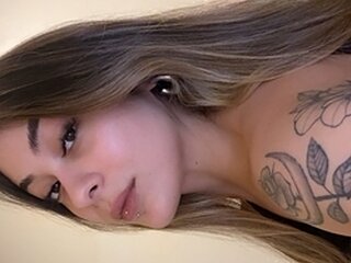 Becca B's Headshot