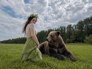 RussianWoman's Headshot