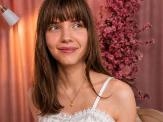 AuroraWeil's Headshot