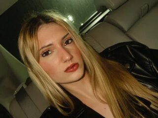 Larissa516's Headshot