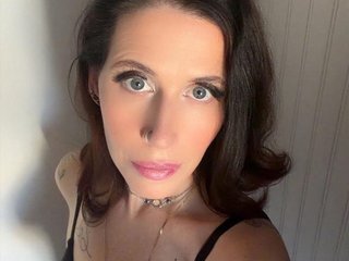 KiraKennedy's Headshot
