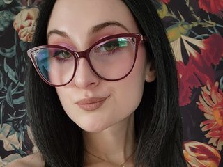 KatieLenore's Headshot