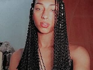 El Cigana's Headshot