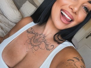 YourTattedAmy's Thumbnail