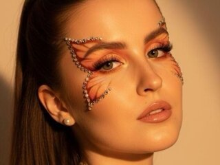 AmeliaCatardi's Headshot